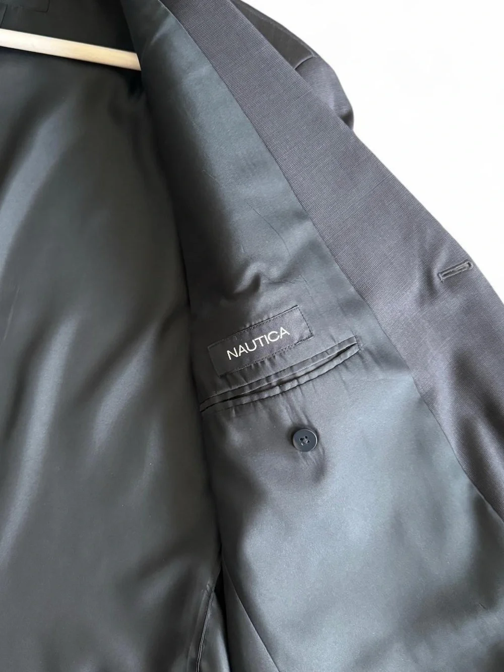 Nautica mens suit